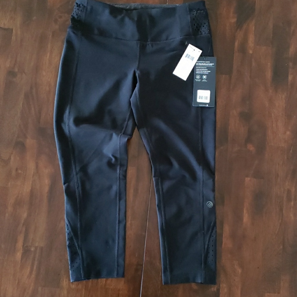 Exercise leggings
